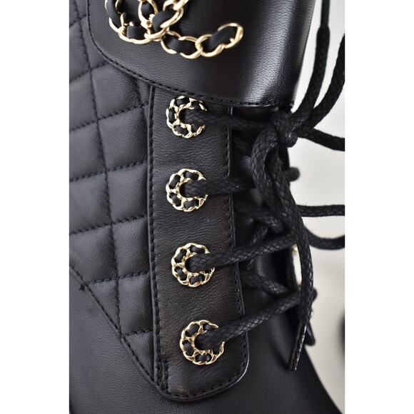 Chanel 21A Black Quilted Gold CC Chain Combat Lace Up Tie Ankle Short Boots 39.5 - Picture 7 of 15
